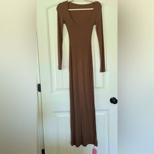 Brown Long Sleeve Maxi Dress